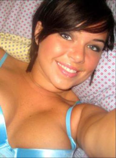 Juliette escort girl Saint-Pierre-en-Faucigny